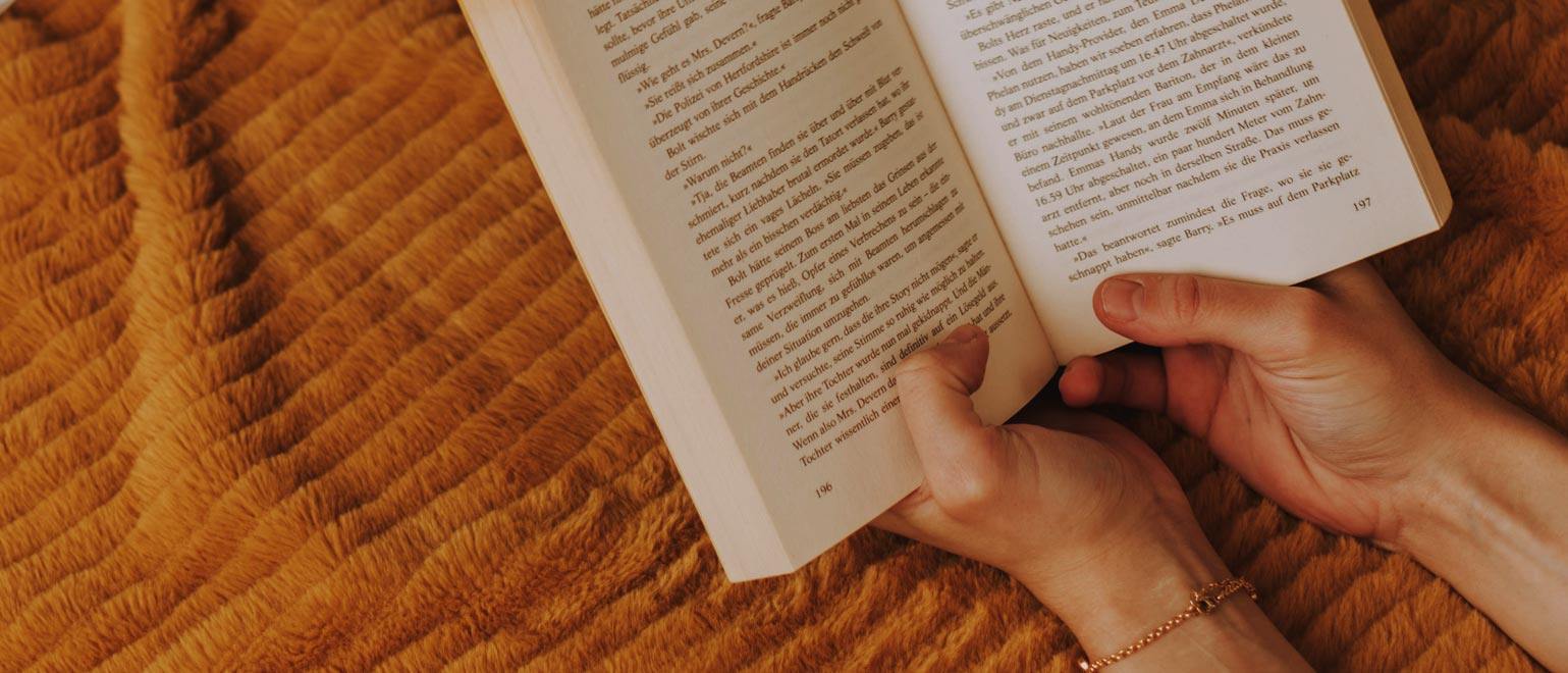 Why reading books is good for your brain? | Muselot