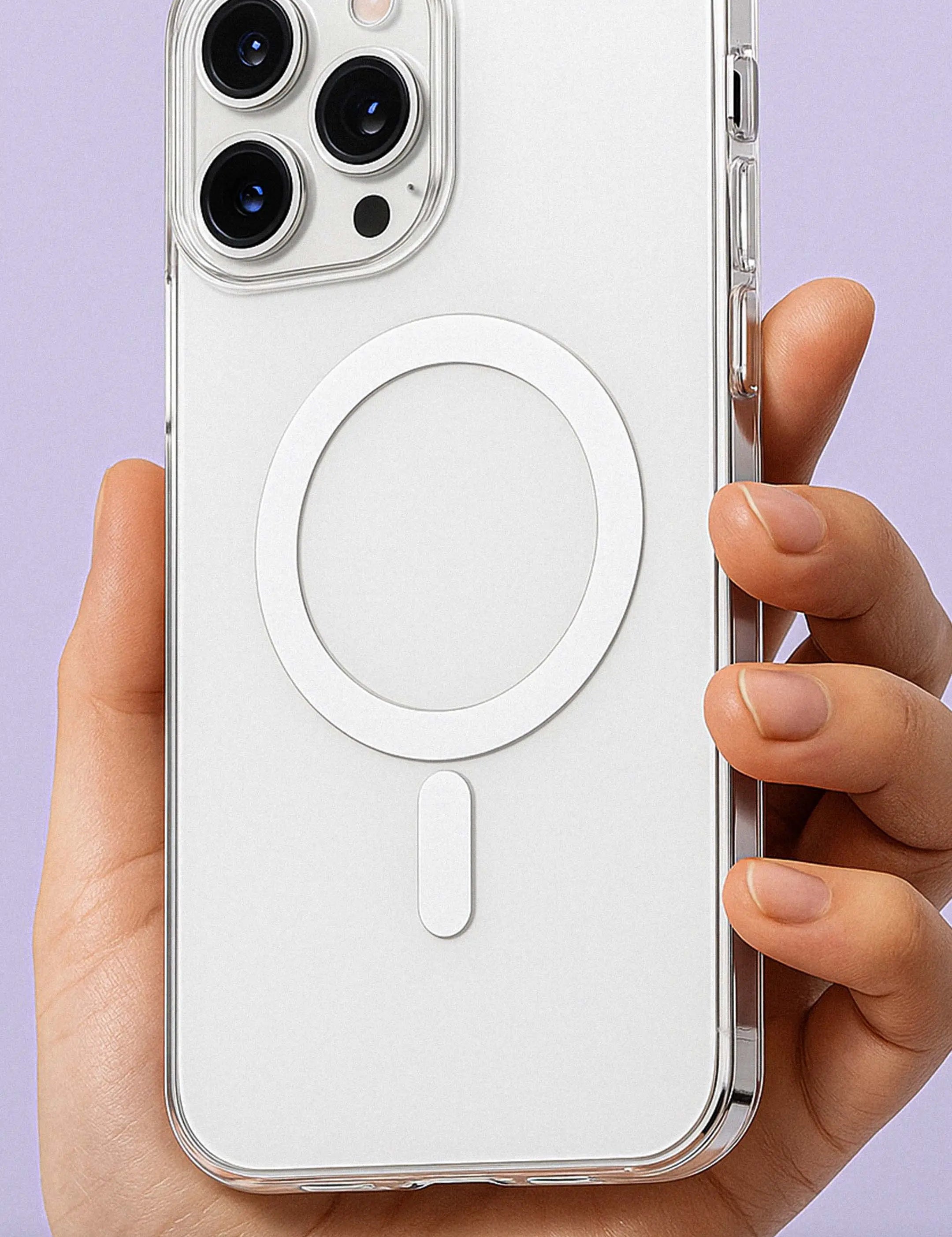 IphoneMagsafeCaseHoldIt_LoveIt.webp