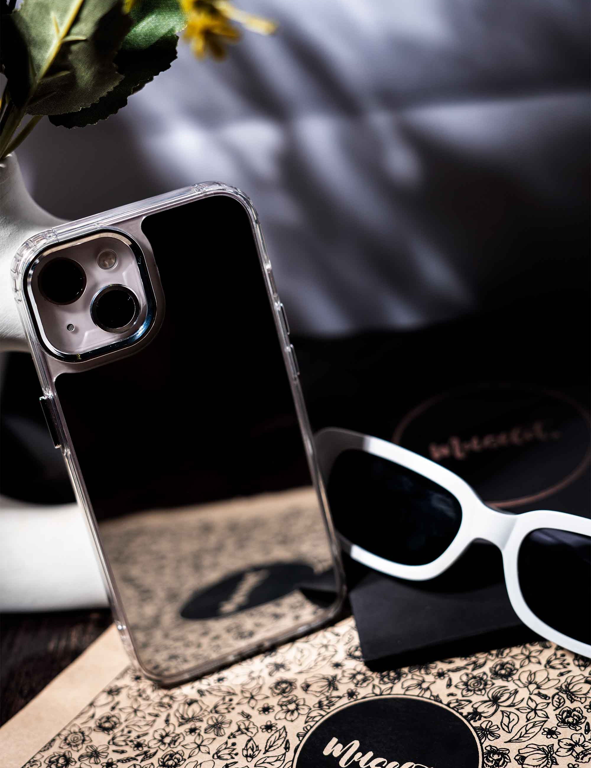 Mirror iPhone case - Instant reflections anytime 