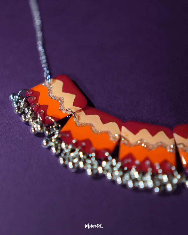 A detailed view of the Sehrish handmade traditional necklace set showcasing its ornate design with intricate patterns and fine artistry — Muselot.