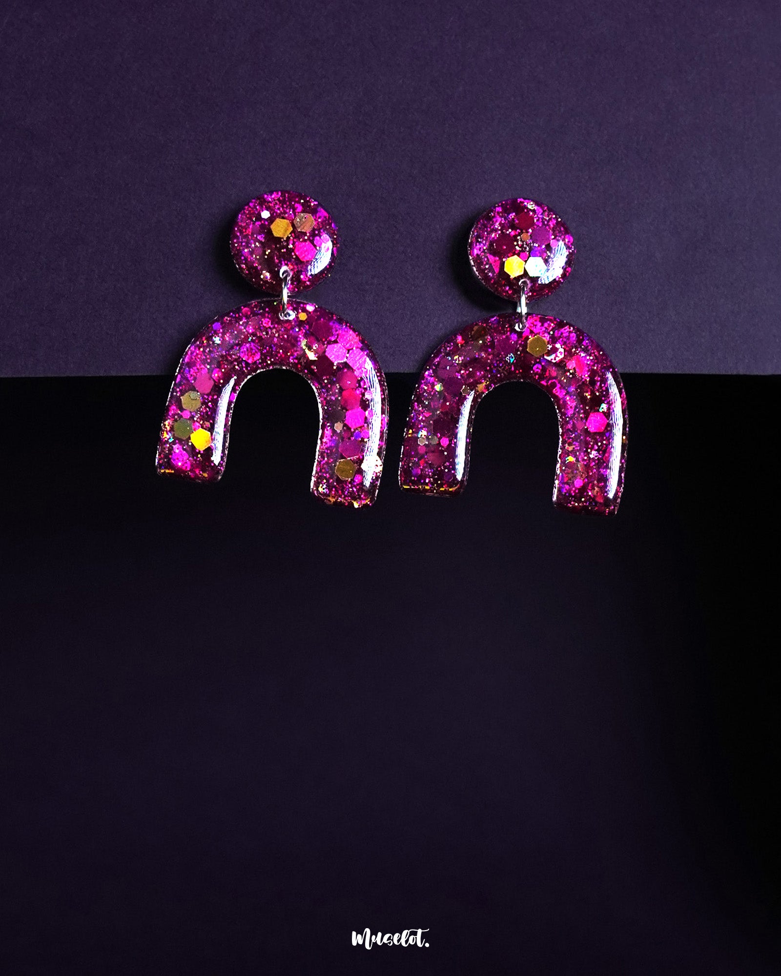 Ulfat_stud_earrings_Muselot.jpg