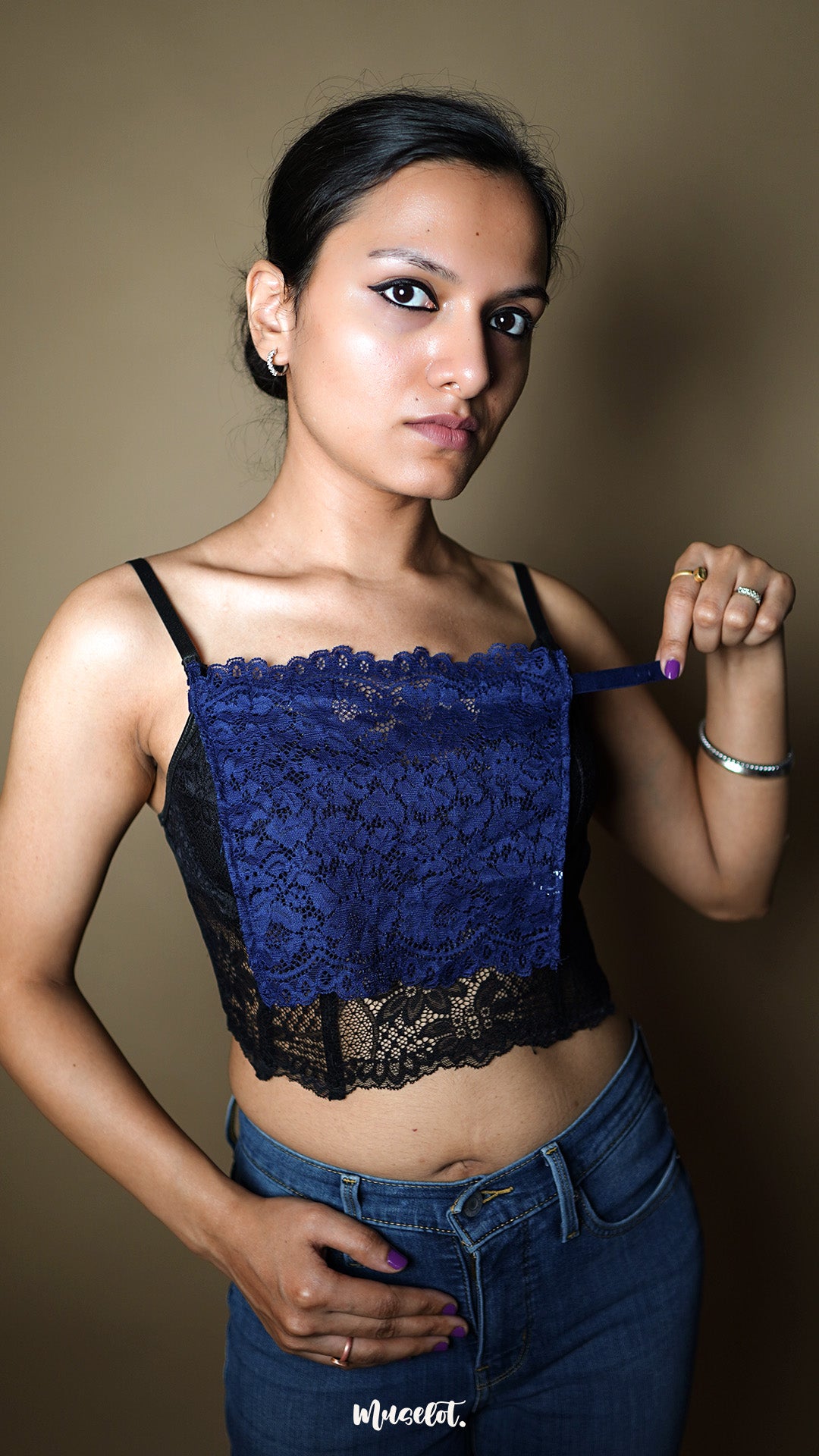 Lacy Mockers